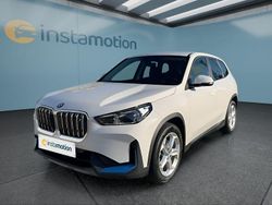 Weiß Gebraucht 2022 BMW iX1 SUV | 40.899 € (Etwas zu teuer)