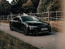 Schwarz Gebraucht 2016 Audi RS7 Performance Kleinwagen | 52.500 € (Teuer)