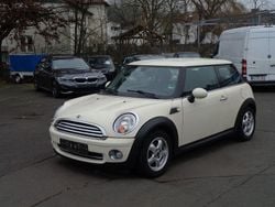 Weiß Gebraucht 2009 Mini ONE Kleinwagen | 3.990 € (Fairer Preis)