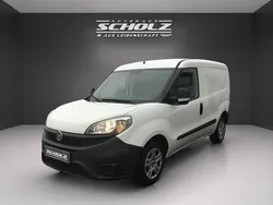 Weiss Gebraucht 2016 Fiat Doblò Basis Van / Kleinbus | 5.990 € (Fairer Preis)