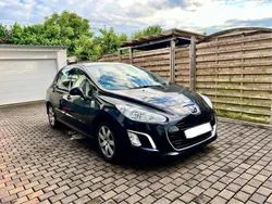 Schwarz Gebraucht 2011 Peugeot 308 Active Limousine | 2.700 € (Guter Preis)