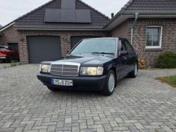 Blau Gebraucht 1990 Mercedes 190 Limousine | 6.400 €