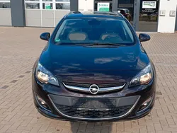 Braun Gebraucht 2014 Opel Astra Eco Kombi | 7.600 € (Teuer)