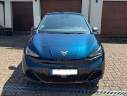 Blau Gebraucht 2023 Cupra Born Kleinwagen | 28.000 € (Fairer Preis)