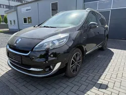 Schwarz Gebraucht 2013 Renault Scénic III Bose Edition Van / Kleinbus | 3.950 € (Guter Preis)