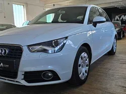 Weiß Gebraucht 2012 Audi A1 Sportback Attraction Kleinwagen | 7.500 € (Fairer Preis)