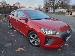 Orange Gebraucht 2017 Hyundai Ioniq Premium Kleinwagen | 11.111 € (Guter Preis)