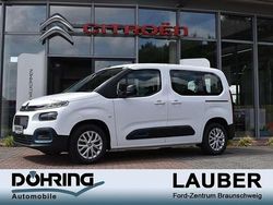 Weiß Gebraucht 2023 Citroën e-Berlingo Feel Van / Kleinbus | 26.580 € (Fairer Preis)