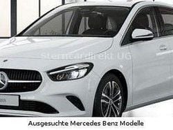 Polarweiß Gebraucht 2024 Mercedes B200 Progressive Van / Kleinbus | 31.500 € (Guter Preis)