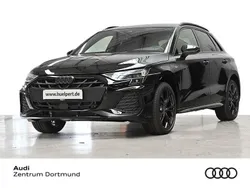Mythosschwarz metallic Neu 2025 Audi A3 Sportback e-tron Business Limousine | 53.250 € (Teuer)