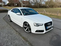 Weiß Gebraucht 2013 Audi A5 S-Line Coupé | 12.500 €