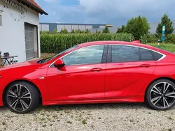 Rot Gebraucht 2017 Opel Insignia Limousine | 16.000 € (Guter Preis)