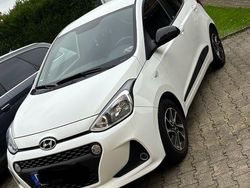 Weiß Gebraucht 2018 Hyundai i10 Passion Kleinwagen | 7.999 € (Guter Preis)