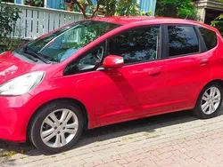 Rot Gebraucht 2015 Honda Jazz Comfort Plus Kleinwagen | 6.900 € (Guter Preis)