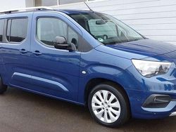 Ozean blau Gebraucht 2021 Opel Combo Ultimate Van / Kleinbus | 17.990 € (Fairer Preis)