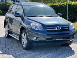 Grau Gebraucht 2007 Toyota RAV4 Executive SUV | 7.490 € (Teuer)
