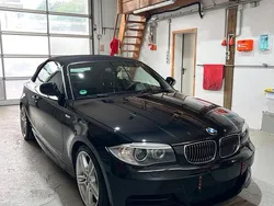 Schwarz Gebraucht 2011 BMW 135 Cabriolet M Sport Cabrio | 17.999 € (Fairer Preis)