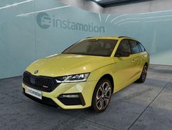 Grün Gebraucht 2025 Skoda Octavia RS Kombi | 45.549 € (Teuer)