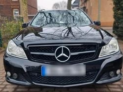 Schwarz Gebraucht 2011 Mercedes C200 Kombi | 5.300 € (Guter Preis)
