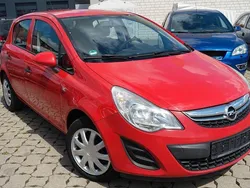 Rot Gebraucht 2011 Opel Corsa Selection Kleinwagen | 1.490 € (Guter Preis)