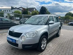 Silber Gebraucht 2011 Skoda Yeti Ambition SUV | 7.300 € (Guter Preis)