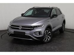 Blau, petroleum blau metallic / dach schwarz Neu 2025 VW T-Roc Style SUV | 33.240 € (Superpreis)