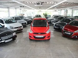 Rot Gebraucht 2013 Hyundai i10 Edition Kleinwagen | 2.490 € (Guter Preis)