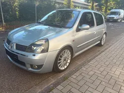 Grau Gebraucht 2001 Renault Clio II Kleinwagen | 5.830 € (Guter Preis)