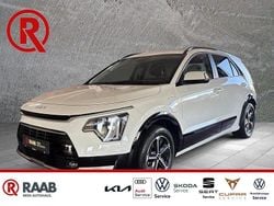 Ud) schneeweiss (weiss Gebraucht 2022 Kia Niro Vision SUV | 25.895 € (Guter Preis)