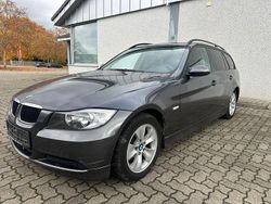 Grau Gebraucht 2007 BMW 320 Kombi | 2.900 € (Guter Preis)