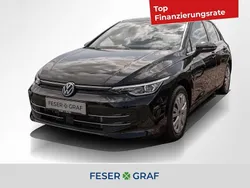 Grenadillschwarz metallic Gebraucht 2024 VW Golf VIII Style Limousine | 32.740 € (Etwas zu teuer)