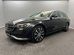 Schwarz Gebraucht 2021 Mercedes E300 Avantgarde Limousine | 19.999 € (Teuer)