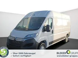 Eisweiß Gebraucht 2024 Citroën Jumper Van / Kleinbus | 31.590 € (Fairer Preis)