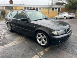 Schwarz Gebraucht 2004 BMW 320 Kombi | 1.490 € (Superpreis)