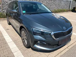 Grau Gebraucht 2021 Skoda Scala Clever Kleinwagen | 17.400 € (Fairer Preis)
