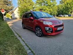 Rot Gebraucht 2015 Citroën C3 Picasso Van / Kleinbus | 4.399 € (Fairer Preis)