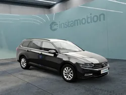 Grau Gebraucht 2023 VW Passat Business Kombi | 28.500 € (Fairer Preis)