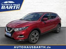 Rot Gebraucht 2018 Nissan Qashqai Acenta SUV | 11.980 € (Superpreis)