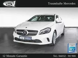 Schwarzlack obsidianschwarz Gebraucht 2019 Mercedes C200 Avantgarde Limousine | 23.990 € (Fairer Preis)