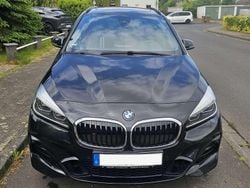 Schwarz Gebraucht 2020 BMW 220 Gran Tourer M Sport Van / Kleinbus | 22.500 € (Fairer Preis)
