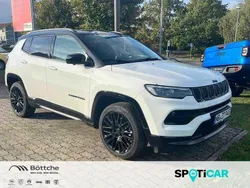 Alpine white (vr296) Gebraucht 2024 Jeep Compass SUV | 44.990 €