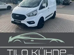 Weiß Gebraucht 2023 Ford Transit Custom Trend Van / Kleinbus | 23.990 € (Guter Preis)
