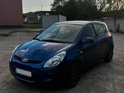 Blau Gebraucht 2011 Hyundai i20 Kleinwagen | 5.000 € (Fairer Preis)