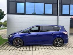 Blau Gebraucht 2015 Ford S-MAX Titanium Van / Kleinbus | 11.999 € (Superpreis)