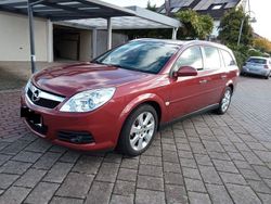 Rot Gebraucht 2006 Opel Vectra Cosmo Kombi | 7.500 €
