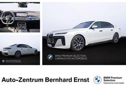 Mineralweiß metallic Gebraucht 2024 BMW i7 M Sport Limousine | 92.800 €