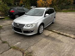 Grau Gebraucht 2010 VW Passat R-line Kombi | 6.000 € (Teuer)