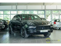 Schwarz Neu 2025 Porsche Cayenne Turbo S SUV | 169.000 € (Etwas zu teuer)