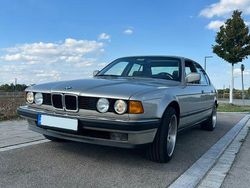 Beige Gebraucht 1989 BMW 730 Limousine | 5.900 €