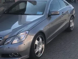 Grau Gebraucht 2010 Mercedes E250 Coupé | 8.250 € (Superpreis)